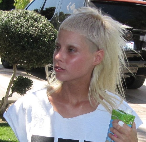 Yo-Landi_of_Die_Antwoord_during_an_interview_at_the_Coachella_Oasis_2010